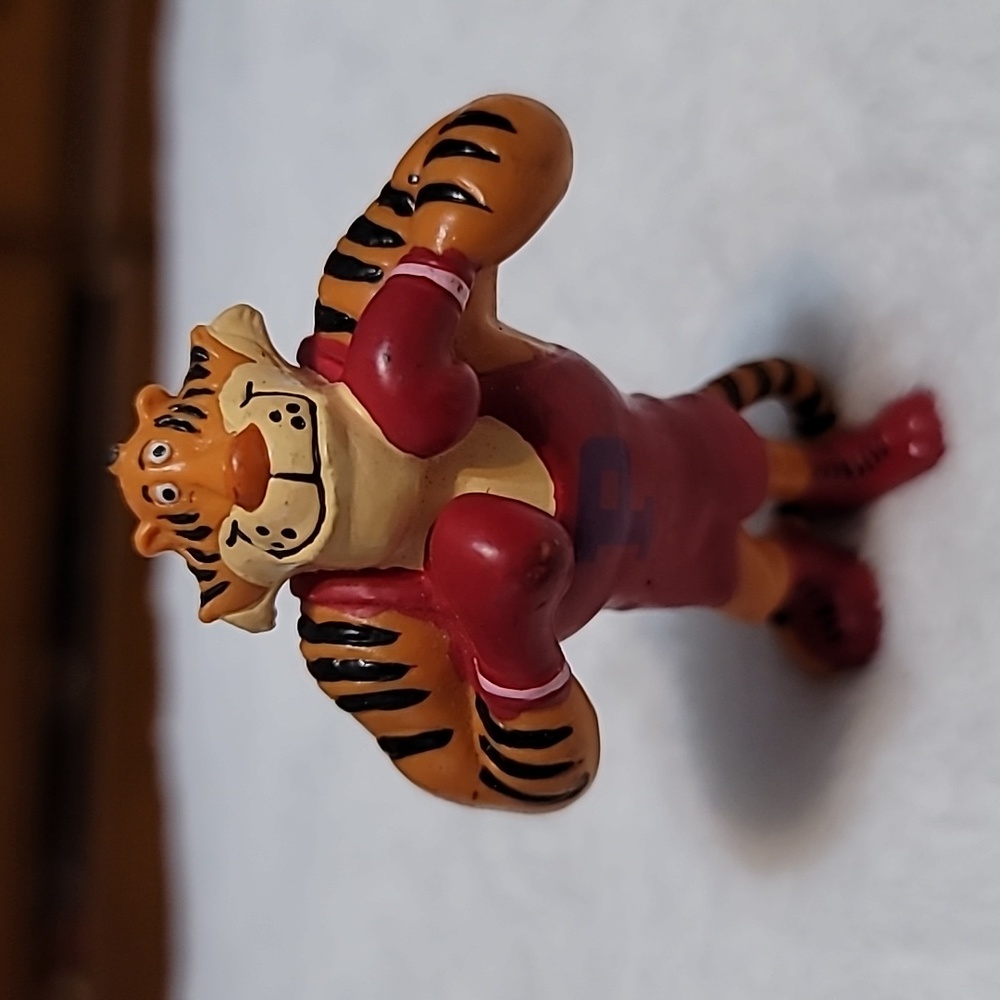 1990s PVC Beckers Tiger Boxing Animal Themed Figure Toy